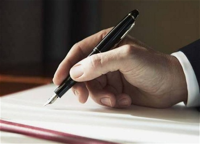 Dövlət Vergi Xidmətinin əməkdaşlarına ali xüsusi rütbələr verilib