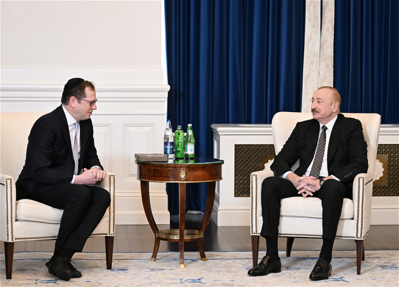 Ильхам Алиев встретился в Вашингтоне с исполнительным директором Американо-израильского комитета по общественным связям
