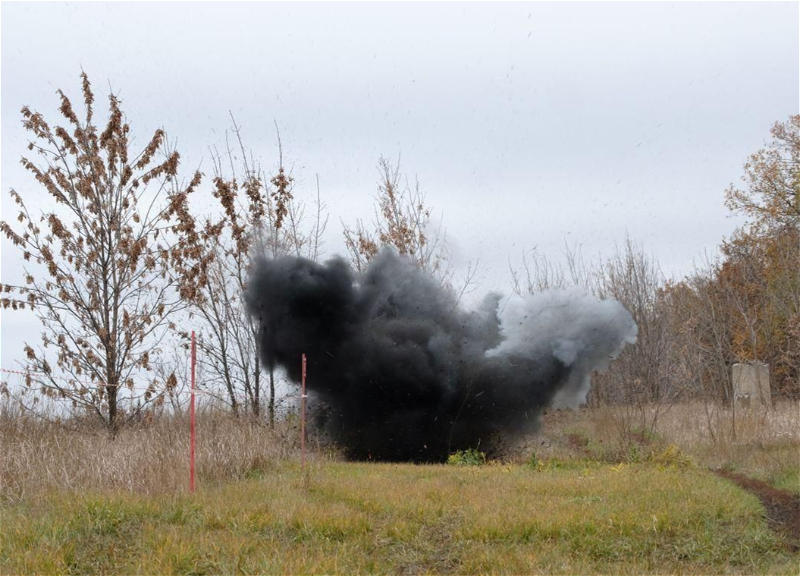 В Ходжалы произошел минный инцидент, ранен сотрудник ANAMA