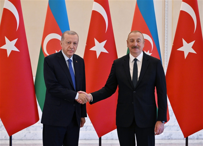 Prezident İlham Əliyev Rəcəb Tayyib Ərdoğanı ad gününü təbrik edib