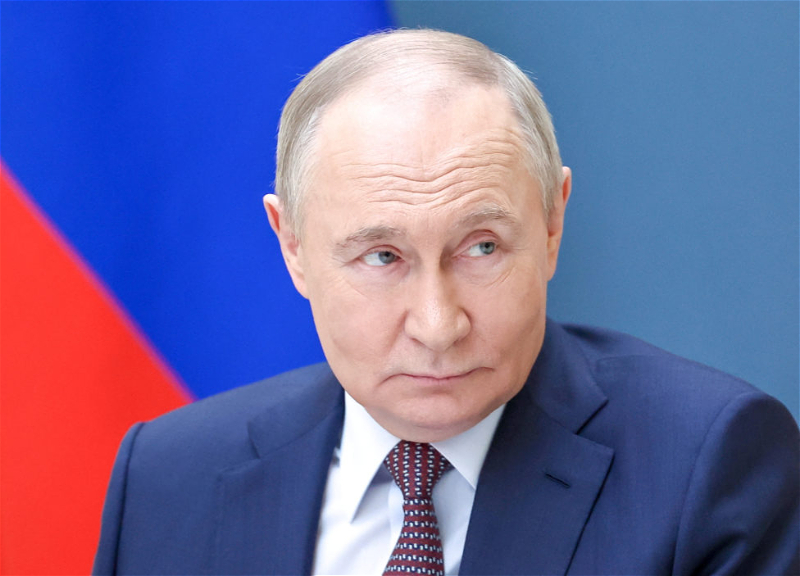 Putin İranla əlaqədar Təhlükəsizlik Şurasının iclasını çağırıb