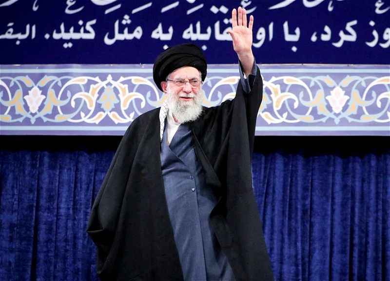 Али Хаменеи убит - подтвердили Трамп и Гостелекомпания Ирана, в стране объявлен траур