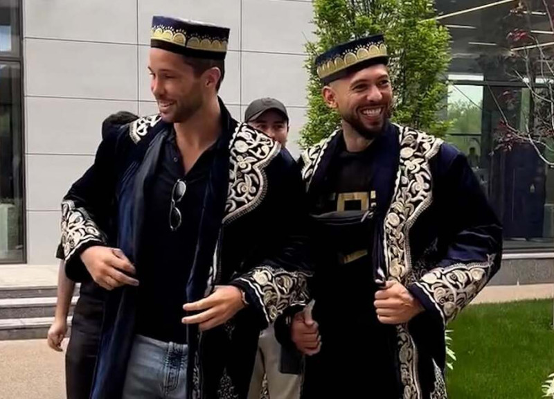 Songs and dances in Tashkent: Influencer brothers Tate, accused of trafficking, begin tour of Central Asia - PHOTO - VIDEO