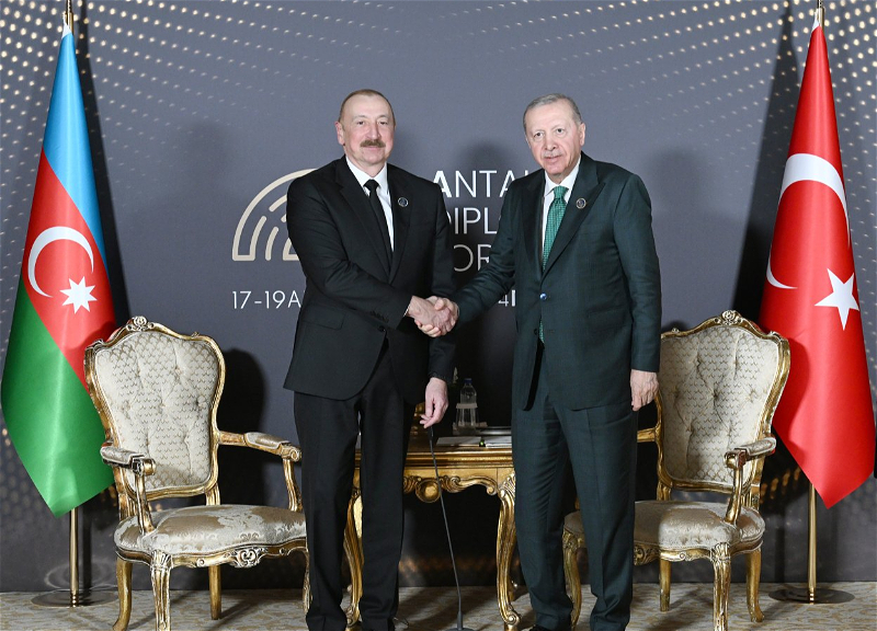 В Анталье проходит встреча Ильхама Алиева с Реджепом Тайипом Эрдоганом
