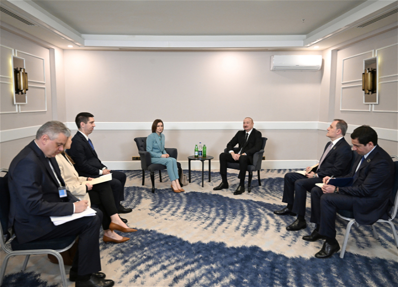 Azərbaycan və Moldova Prezidentləri arasında görüş keçirilib
