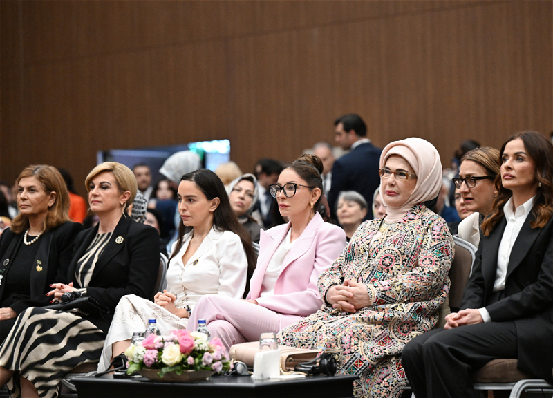 Первая леди Азербайджана Мехрибан Алиева в Анталье приняла участие в панели на тему «Объединившись ради мира в Палестине: борьба с разрушением системы образования и защита будущего» - ФОТО