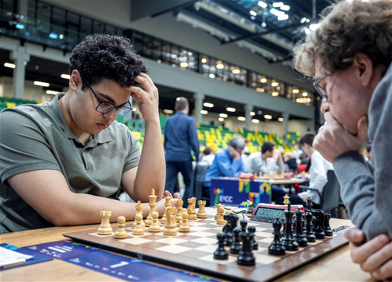 Азербайджанские шахматисты вошли в первую пятрку лидеров по итогам 10 туров на индивидуальном чемпионате Европы