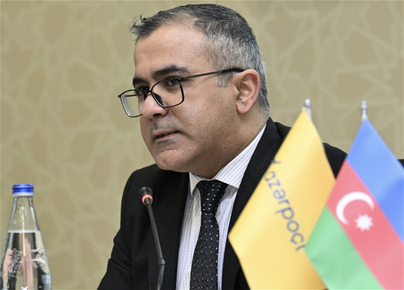 Глава «Азерпочт» покинул свой пост