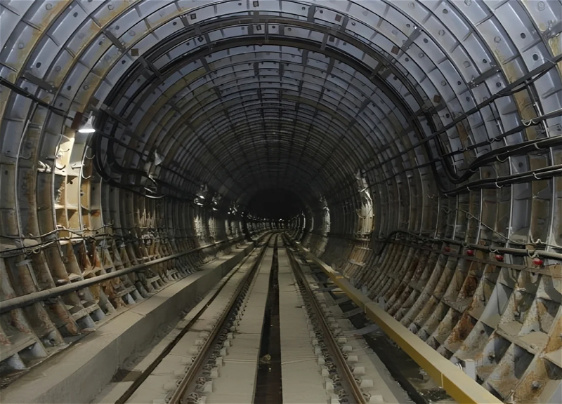 Впервые на Кавказе: В Баку автомобиль сможет проехать прямо под метрополитеном - ВИДЕО