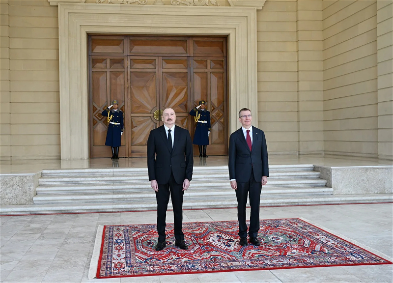 Latviya Prezidentinin rəsmi qarşılanma mərasimi olub - FOTO