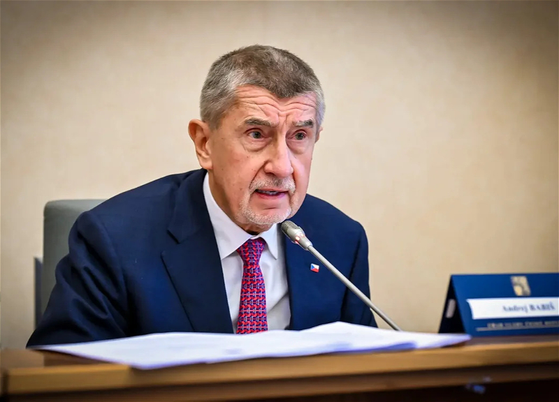 Бабиш на переговорах в Азербайджане обсудит поставки природного газа в Чехию