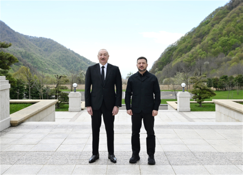 Стабильность вне конъюнктуры: итоги визита Зеленского в Азербайджан