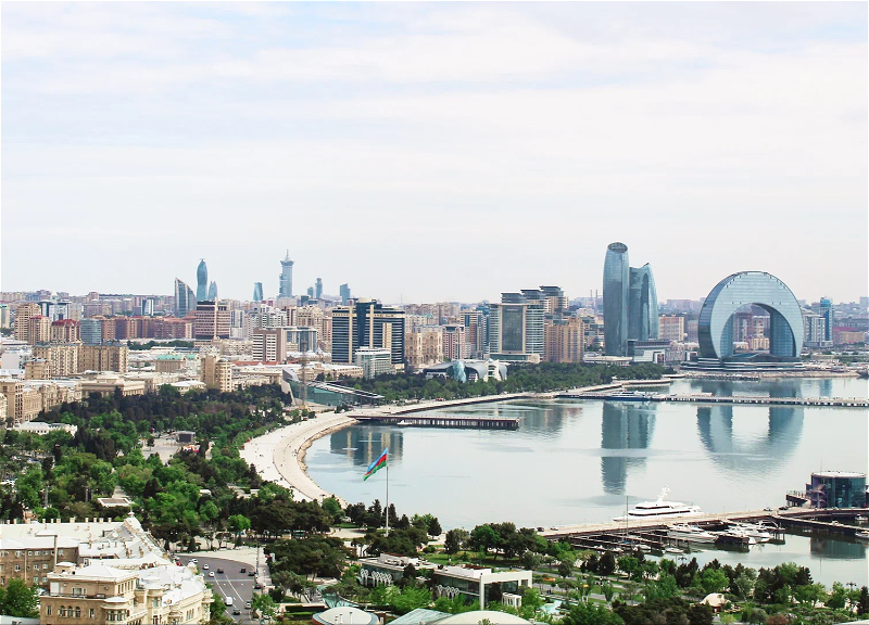 Какой будет погода в Баку в последний день апреля?