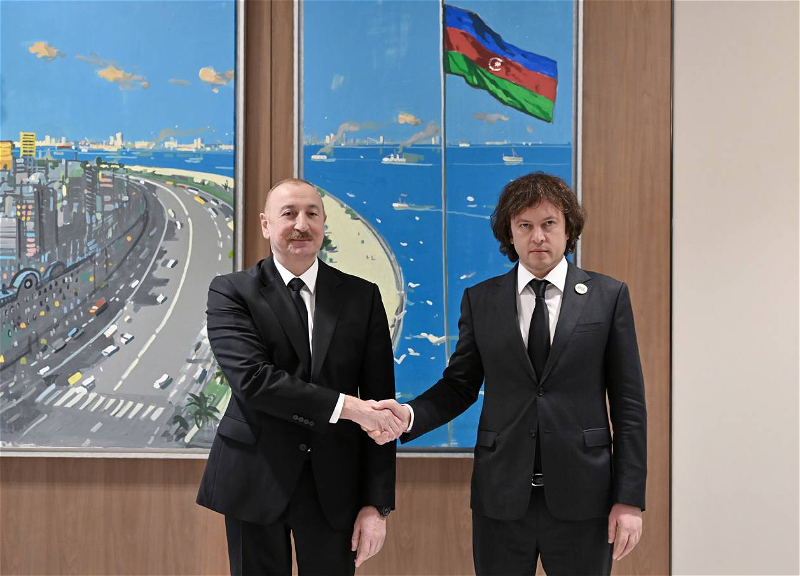 İlham Əliyevin Gürcüstanın Baş naziri ilə görüşü olub - FOTO