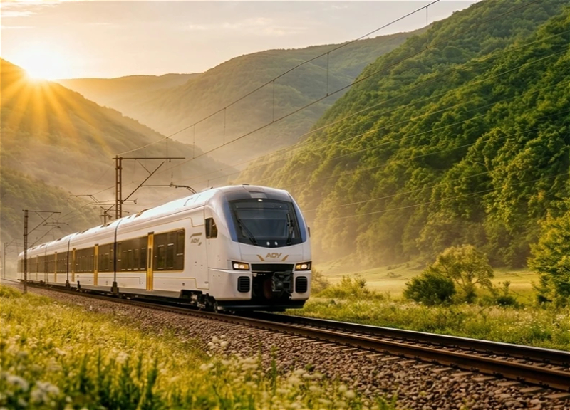 Между Баку и Тбилиси будет курсировать современный поезд Stadler - ФОТО