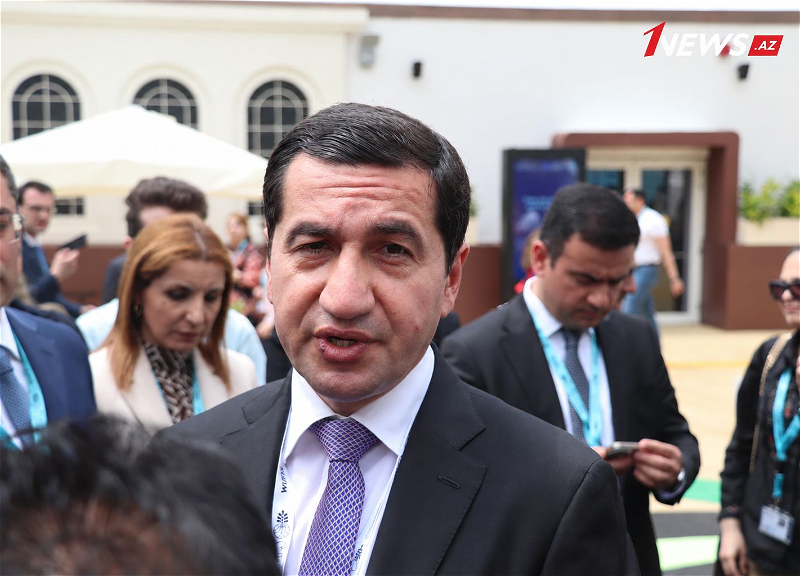 Hikmət Hacıyev jurnalistlərə təşəkkür edib