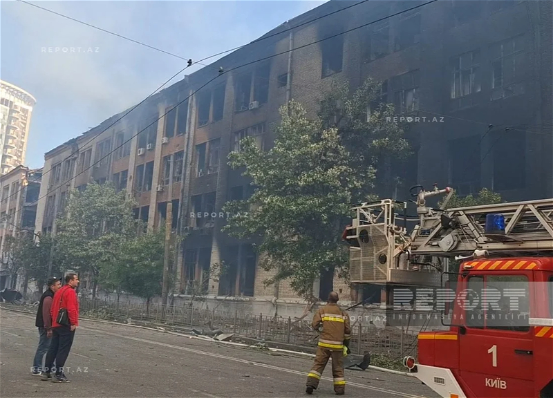 При ударе по Киеву повреждено здание посольства Азербайджана