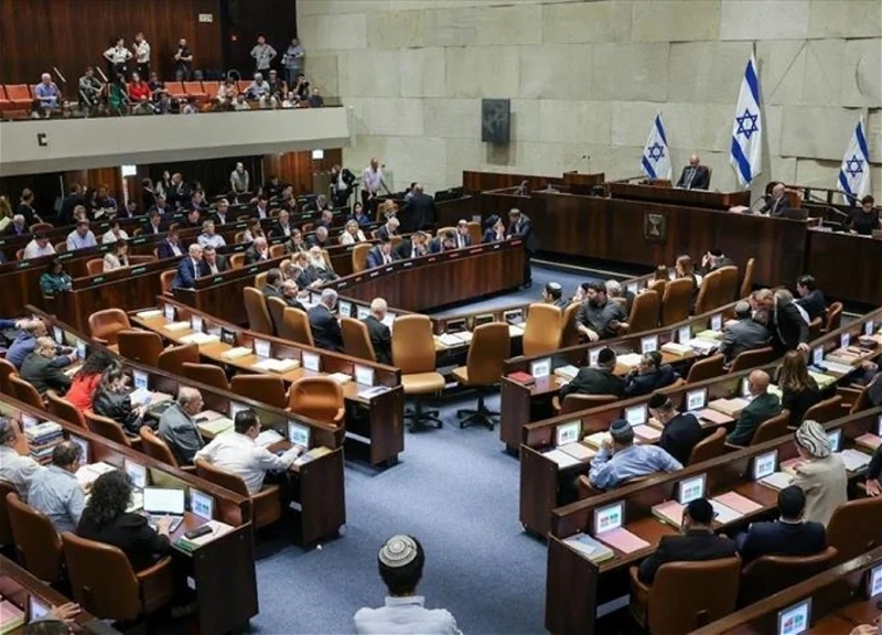 Israeli parliament votes in first reading for self-dissolution