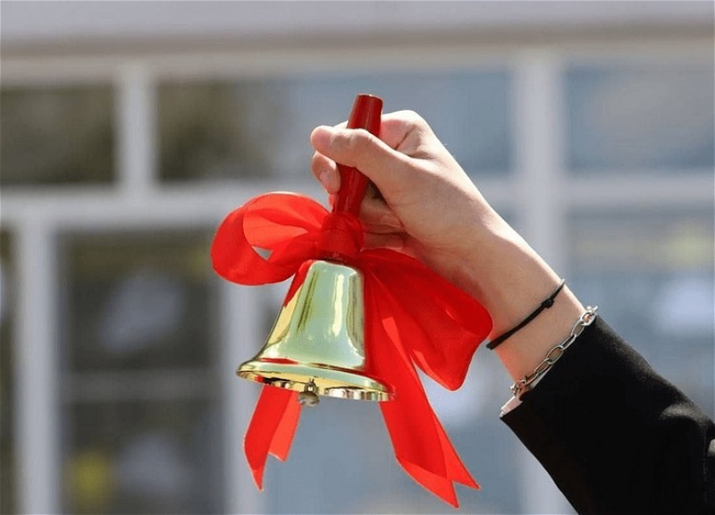Bu gün Azərbaycan məktəblərində “Son zəng” qeyd olunur