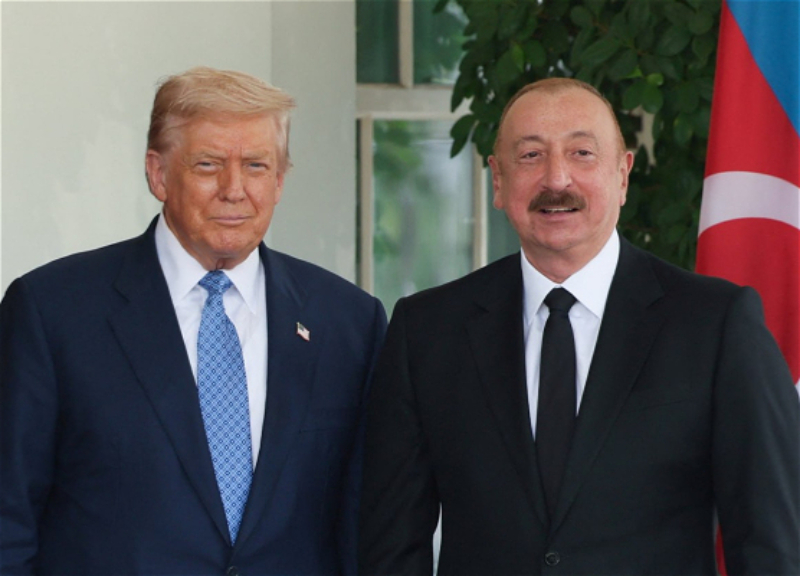 Ильхам Алиев поздравил Дональда Трампа с юбилеем