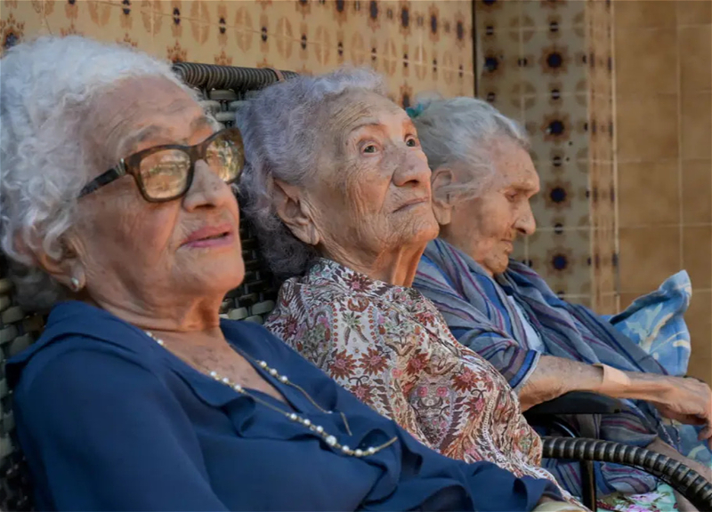 Three sisters from Brazil make it into the Guinness Book of Records - together they are 316 years old