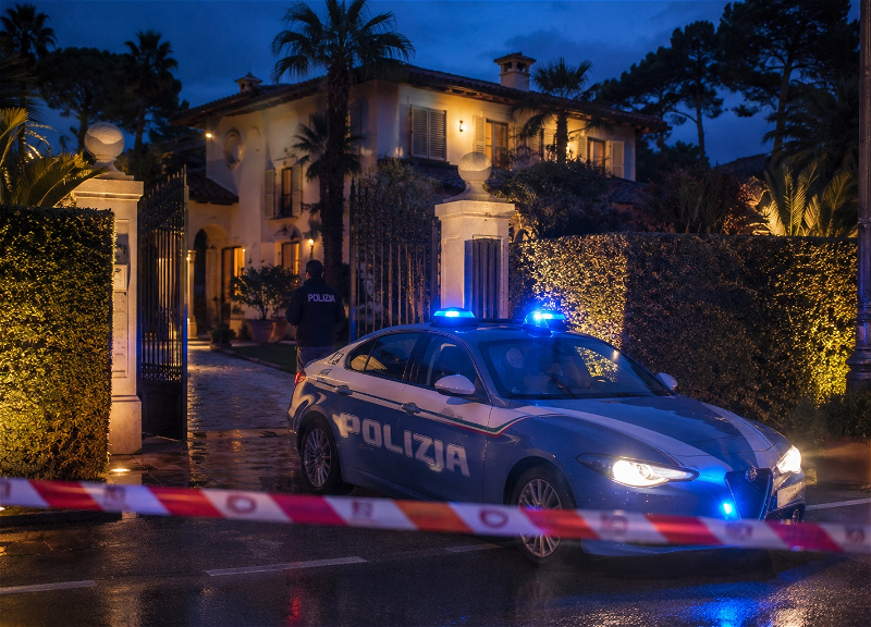 Villa of Italian tenor Andrea Bocelli's family robbed in Tuscany for 500,000 euros