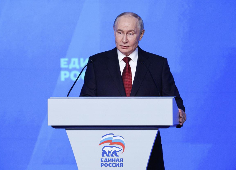 Putin: Russian refineries operate at maximum, but problems at gas stations persist
