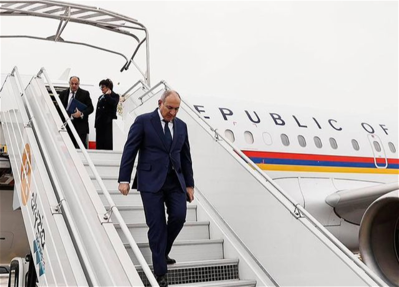 Pashinyan departs on a visit to Russia