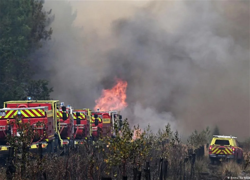 French military joins large-scale fight against wildfires