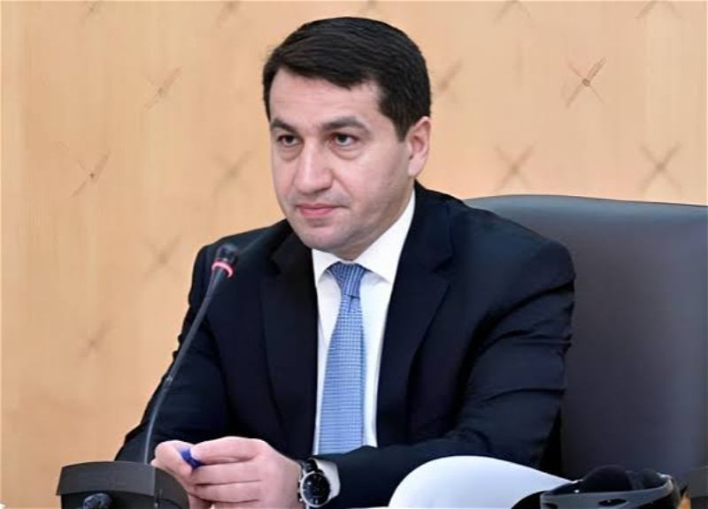 Hikmət Hacıyev Buxarada Yusif Qarabağini yad edib