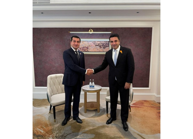 Hikmət Hacıyevlə Alen Simonyan arasında görüş keçirilib