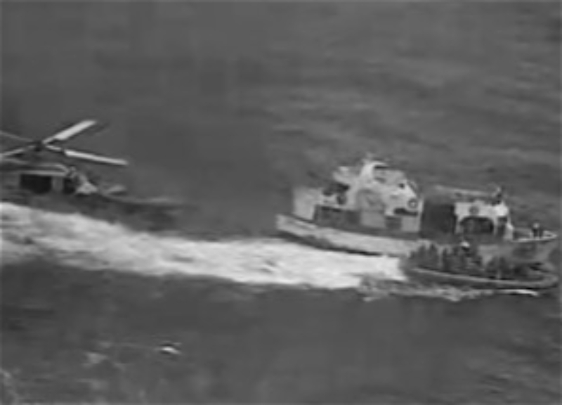 U.S. sinks vessel of Ecuadorian drug cartel — VIDEO