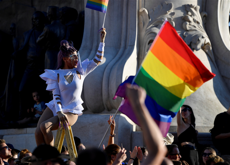 EU to demand that Hungary repeal its anti-LGBT law