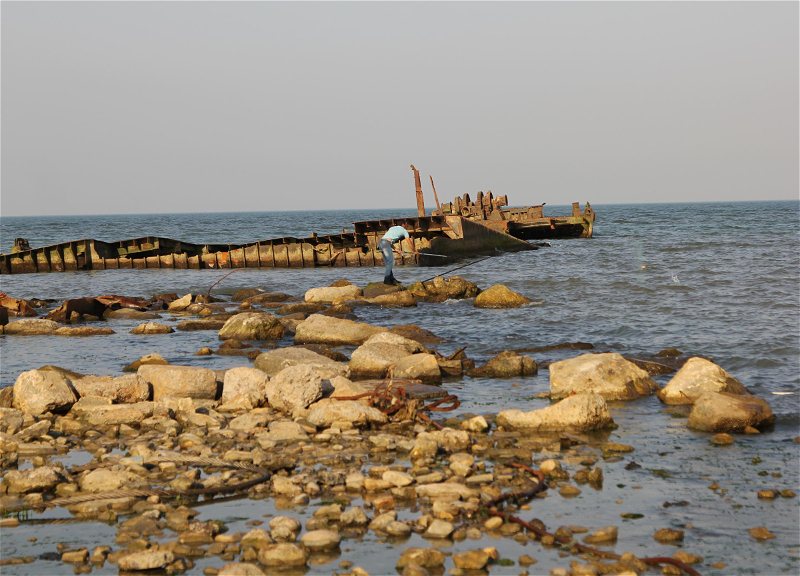 Baku names key causes of the Caspian Sea's shrinking