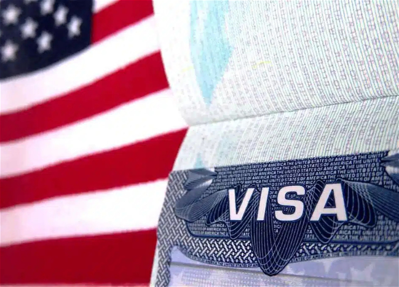U.S. court blocks changes to visa rules for journalists and students