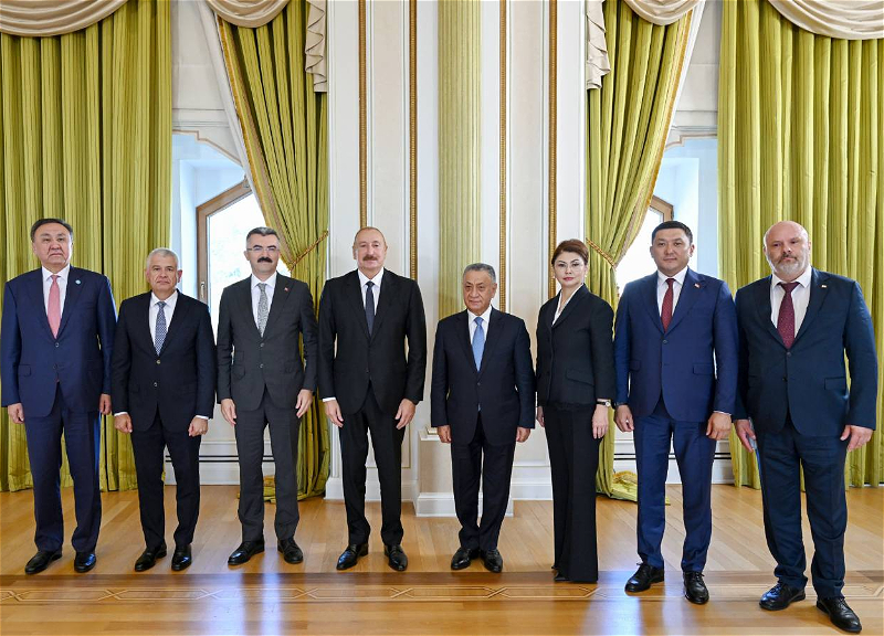 İlham Əliyev TDT-yə üzv ölkələrin təhlükəsizlik üzrə rəhbər şəxslərini qəbul edib