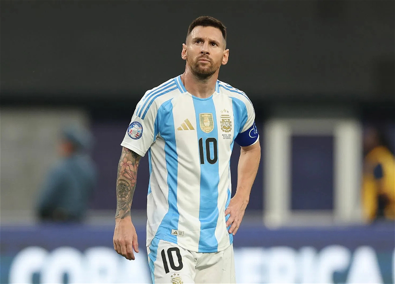 "A shirt for life." Messi showed the kit for his farewell match for the Argentina national team - VIDEO