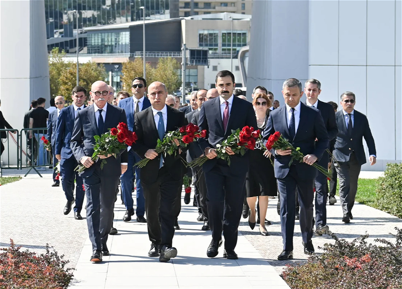Leadership and staff of the Ministry of Science and Education visited Victory Park - PHOTO