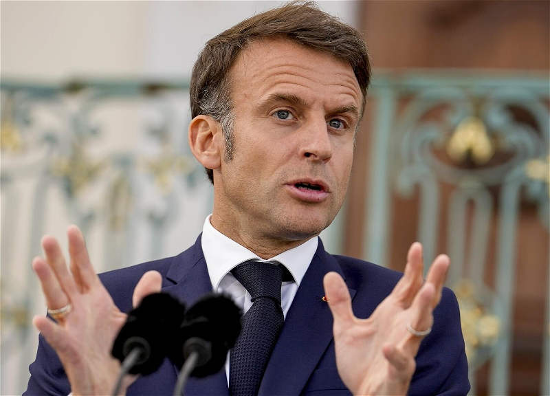 Macron calls on the United Kingdom to return to the European Union