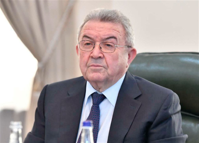 Ilham Aliyev awards Misir Mardanov the Order of "Şərəf"