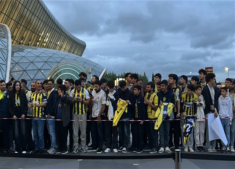 Fenerbahce arrives in Baku - VIDEO