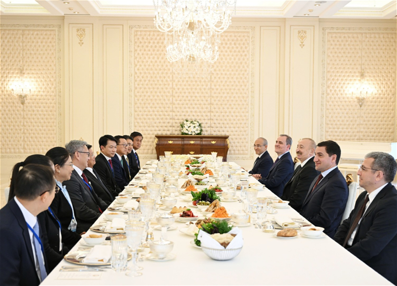 An official dinner was hosted on behalf of President Ilham Aliyev in honor of the President of Laos - PHOTO