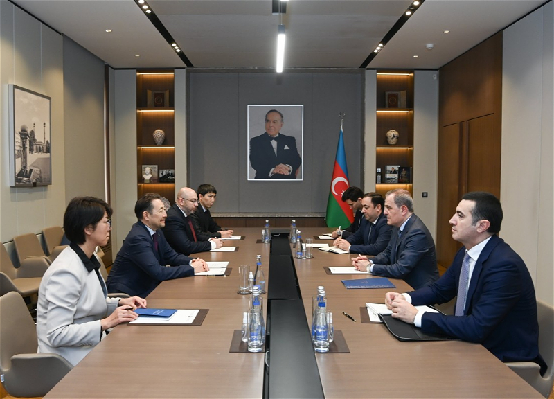 Ceyhun Bayramov AQEM-in Baş katibi ilə görüşüb