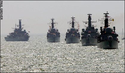 15 британских моряков были захвачены иранцами