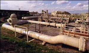 По магистральным нефтепроводам в январе-феврале 2007 года было перекачано 5,5 млн. тонн сырой нефти