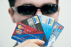Хакеры взломали миллионы кредитных карт