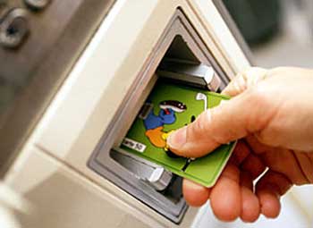 Оплата за телефонные переговоры в Баку осуществляется с помощью банкоматов