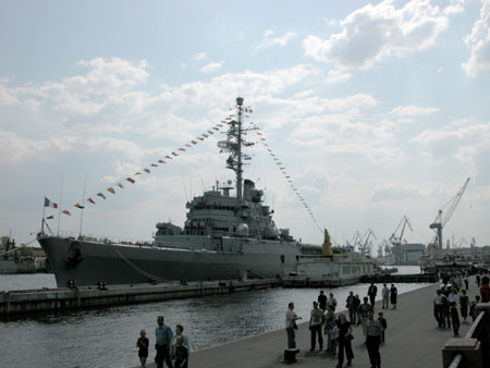 США отремонтирует военные корабли Азербайджана