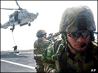 США отправляют в Ирак и Афганистан еще 12 тысяч солдат
