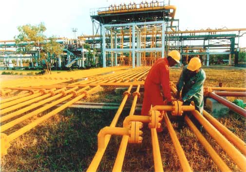 Индия предлагает Азербайджану создать совместные предприятия по добыче и распределению газа